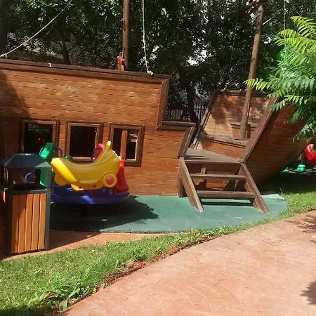 суит хоумс 3 アパートホテル